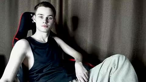 robert10211 online show from 28, 3, 2026