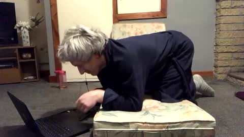 Robert online show from 4, 2, 2025