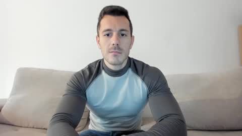 roberto4ever online show from 2, 3, 2025