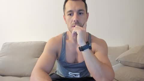 roberto4ever online show from 5, 12, 2025