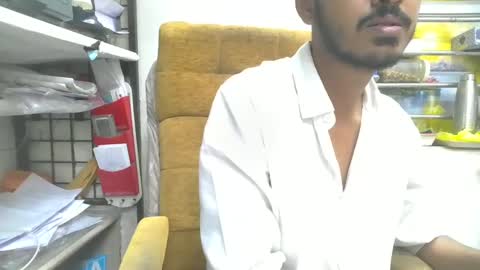 Snapshot of robertsalia220 chatting on 26, 12, 2024 Robertsalia online show from 26, 12, 2024