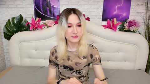 robin khelless online show from 5, 3, 2025
