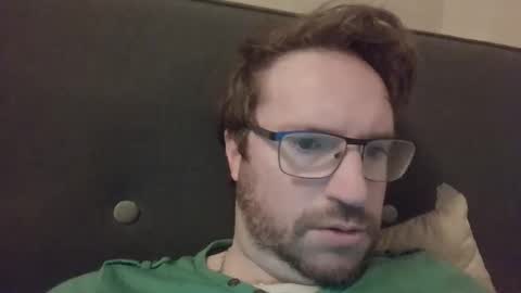 robinouhot online show from 13, 2, 2025