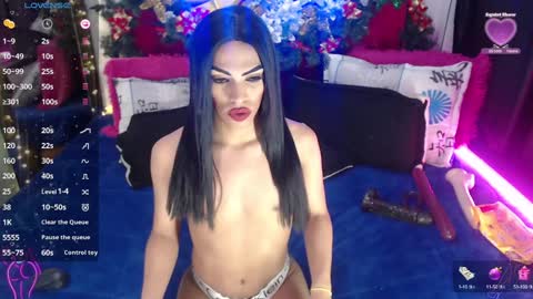 Snapshot of robinsonbaker chatting on 28, 1, 2025 Margot Ferrer online show from 28, 1, 2025