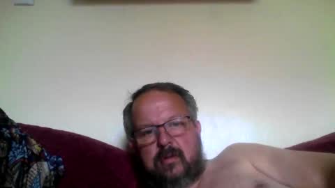 Snapshot of robxx32 chatting on 17, 4, 2026 robxx32 online show from 17, 4, 2026