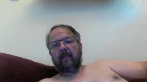 Snapshot of robxx32 chatting on 8, 7, 2026 robxx32 online show from 8, 7, 2026