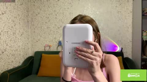 robynsentinella online show from 19, 4, 2026