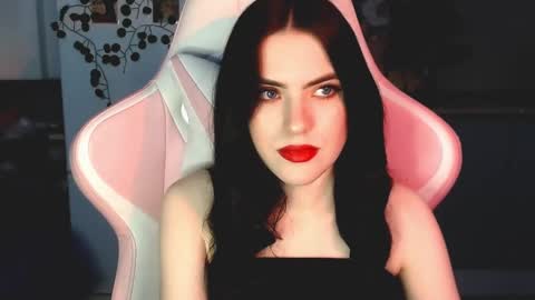 Sophie  online show from 22, 12, 2024