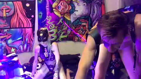 rod77knee online show from 26, 12, 2024