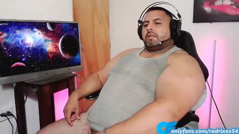rodrixxx54 online show from 11, 2, 2025
