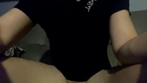 rogerbenid81 online show from 8, 4, 2026