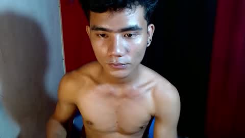 Snapshot of roianboyyy chatting on 12, 5, 2026 roianboyyy online show from 12, 5, 2026