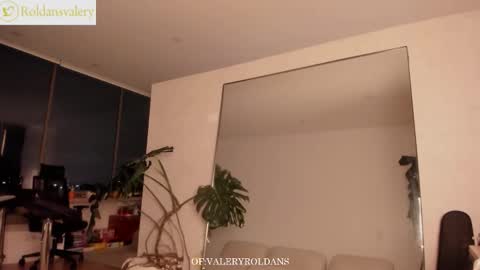 Valery Roldans online show from 11, 2, 2026