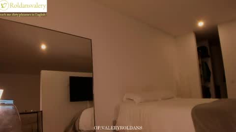 Snapshot of roldansvalery chatting on 26, 4, 2026 Valery Roldans online show from 26, 4, 2026