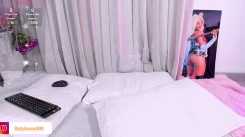 Snapshot of rolyloren chatting on 30, 1, 2025 Marcela online show from 30, 1, 2025