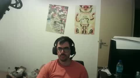 Snapshot of romainb72 chatting on 25, 5, 2026 romainb72 online show from 25, 5, 2026