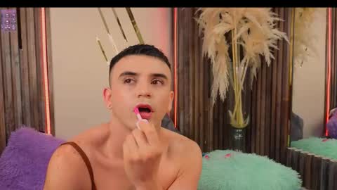   online show from 25, 11, 2025