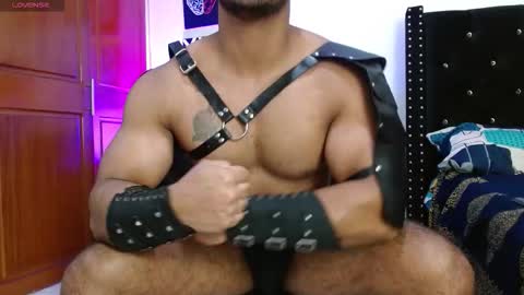 Roman online show from 7, 11, 2025