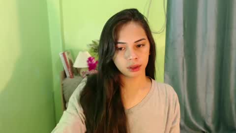 Snapshot of romantic_kath chatting on 12, 2, 2025 KATH online show from 12, 2, 2025