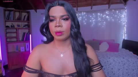 Snapshot of romirousexx chatting on 19, 1, 2026 Romi Rouse online show from 19, 1, 2026