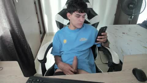 Snapshot of ronaldmq20 chatting on 7, 3, 2026 Ronaldo online show from 7, 3, 2026