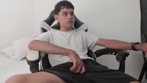 Snapshot of ronaldmq20 chatting on 25, 3, 2026 Ronaldo online show from 25, 3, 2026