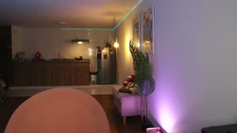 Roni online show from 13, 3, 2026