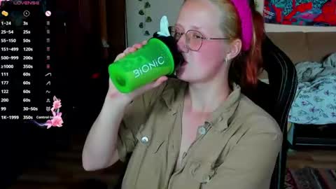 Snapshot of roniya_v chatting on 22, 7, 2026 Spicy lady Kristy online show from 22, 7, 2026