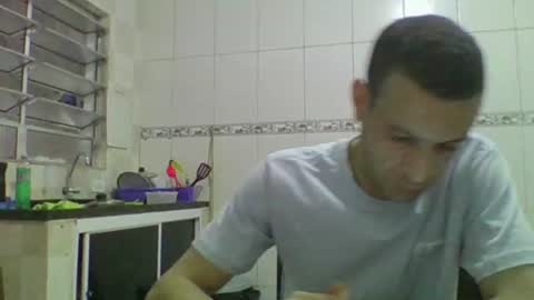 Snapshot of ronnispoto chatting on 18, 12, 2024 ronny online show from 18, 12, 2024