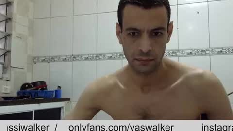 Snapshot of ronnispoto chatting on 4, 3, 2025 ronny online show from 4, 3, 2025