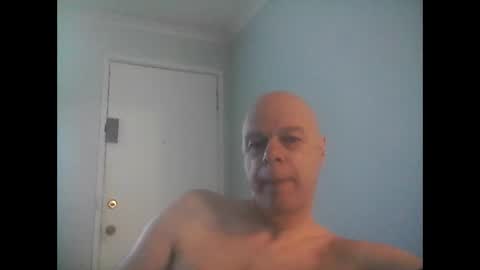 Snapshot of rooboy55 chatting on 8, 6, 2026 rooboy55 online show from 8, 6, 2026
