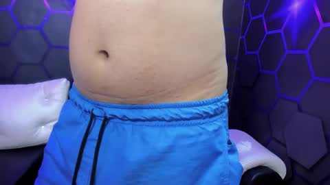 Snapshot of room_kitty chatting on 5, 2, 2025  MIA AND PAUL online show from 5, 2, 2025