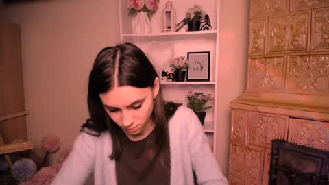 Rose online show from 8, 4, 2026