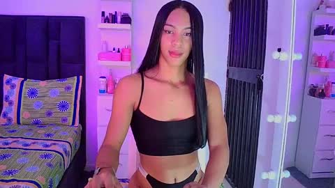 Snapshot of rosalindasexy chatting on 3, 12, 2024 Rosalinda online show from 3, 12, 2024