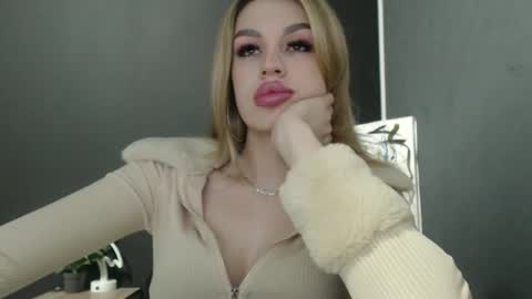 Rosalina online show from 23, 10, 2025