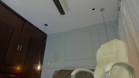 rose__monroe online show from 25, 2, 2026