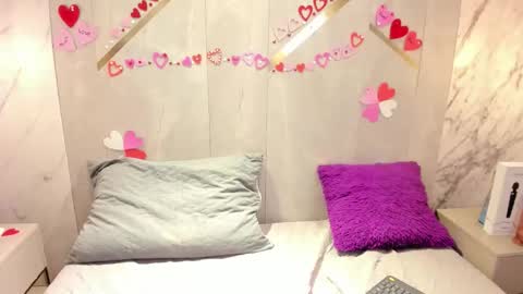 Rose 3 online show from 12, 2, 2026