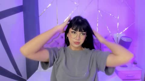 Snapshot of rosecassie chatting on 12, 1, 2025 Rose online show from 12, 1, 2025