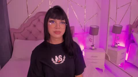 Snapshot of rosecassie chatting on 29, 1, 2025 Rose online show from 29, 1, 2025