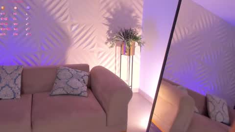 Rose  online show from 9, 3, 2025