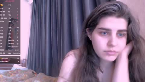 Snapshot of roselina_ chatting on 21, 2, 2025 Rose online show from 21, 2, 2025