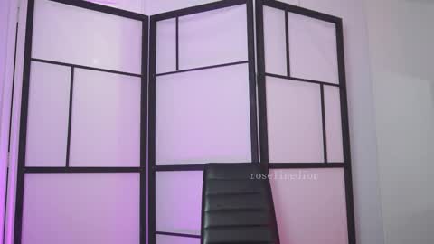 Lyla OF roselinedior online show from 4, 3, 2026