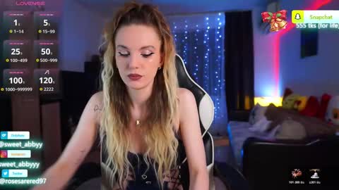 Abbygail online show from 17, 12, 2025