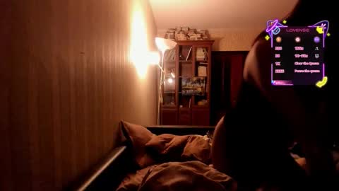 Roshelle online show from 27, 10, 2025