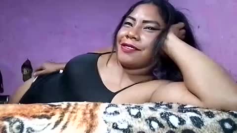 Snapshot of rosmerynava chatting on 31, 1, 2025 rosmerynavarro online show from 31, 1, 2025