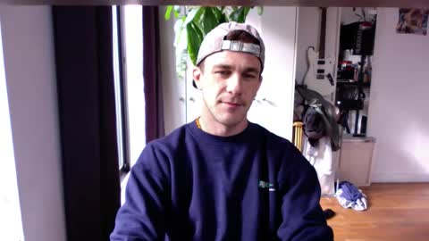 Snapshot of rosscollab chatting on 11, 11, 2025 RossCollab online show from 11, 11, 2025