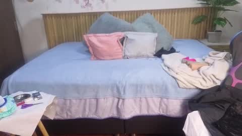 MY NAME IS  ROSSE  online show from 5, 1, 2026