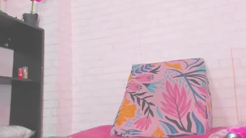 rosse_thompson11 online show from 13, 1, 2025