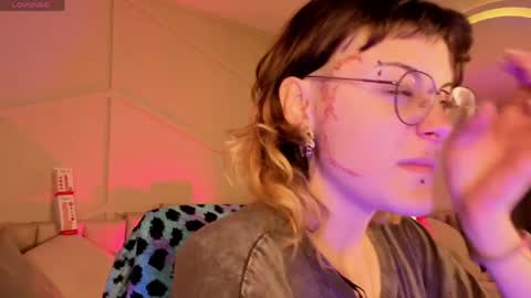 rossiie_hunt_ online show from 5, 6, 2026