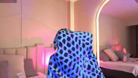 rossiie_hunt_ online show from 26, 6, 2026
